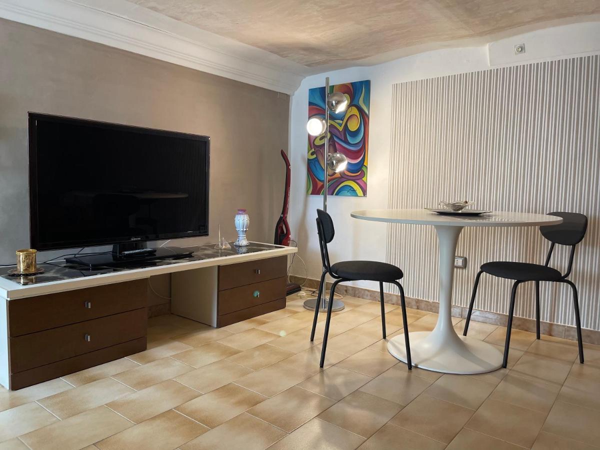 Colibri Appartement Bari Buitenkant foto